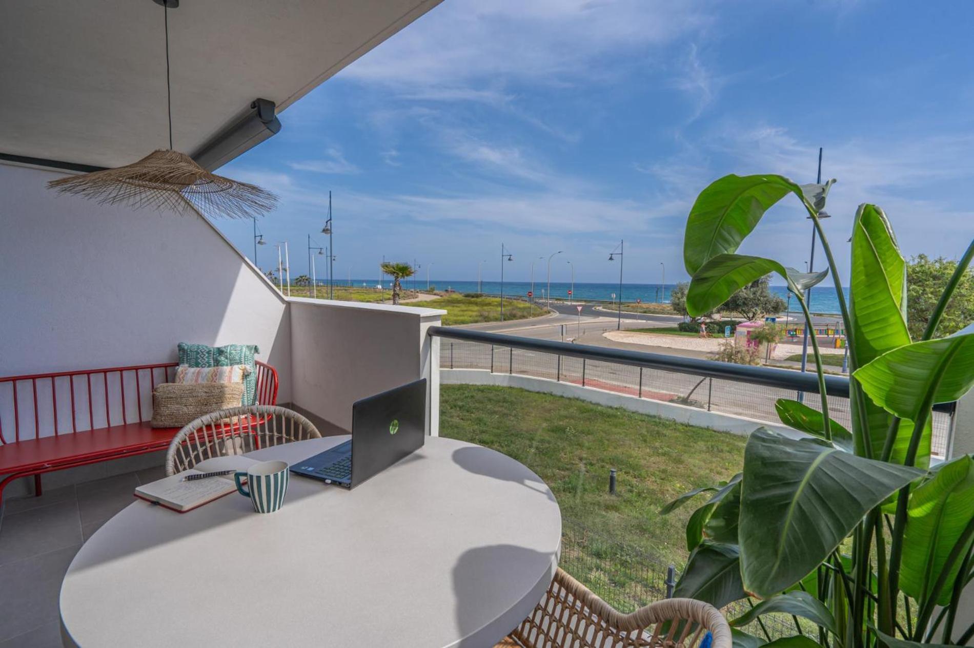 Heima In Front Of The Sea Apartment Málaga Exterior foto